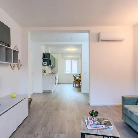 Piazzetta By Interhome * 동고